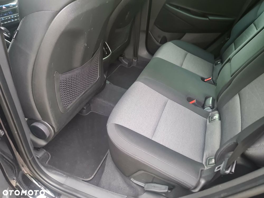 Hyundai Tucson 1.6 GDi 2WD Trend - 10