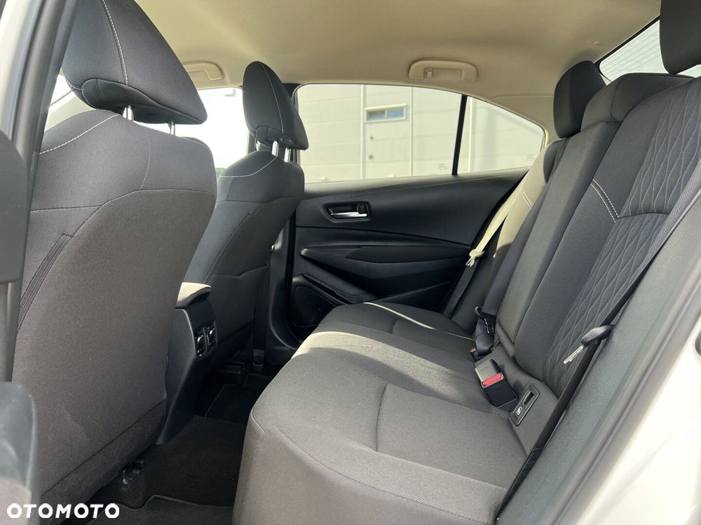 Toyota Corolla - 11