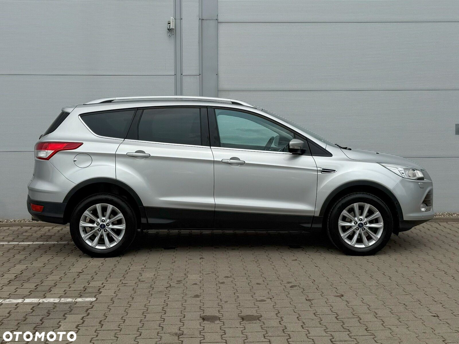 Ford Kuga 1.5 EcoBoost FWD Titanium ASS - 6