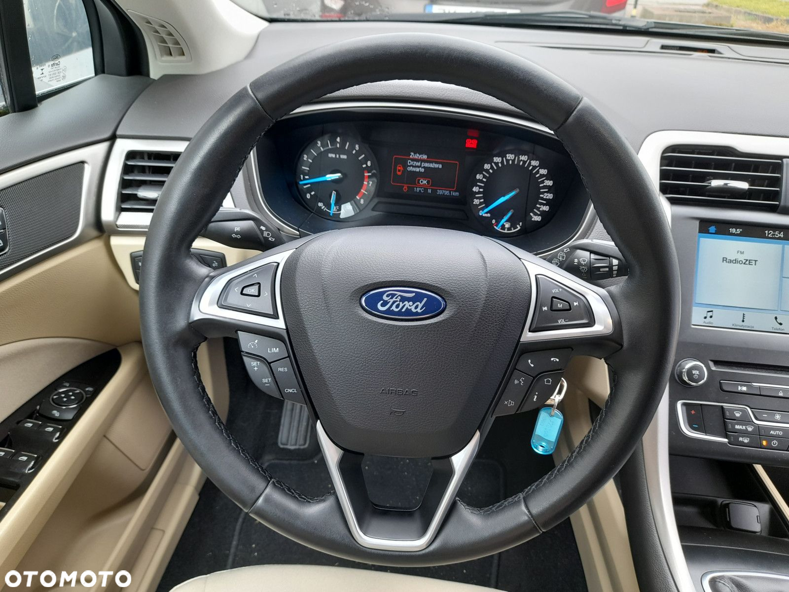 Ford Mondeo - 22