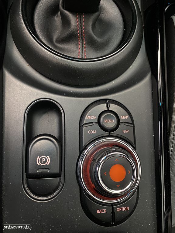 MINI Clubman John Cooper Works ALL4 - 30