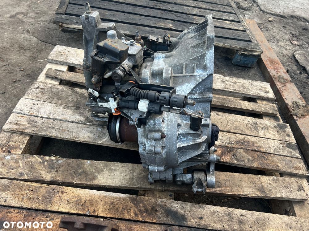 Skrzynia biegów Ford Focus Mk1 1,8 TDDI - 4