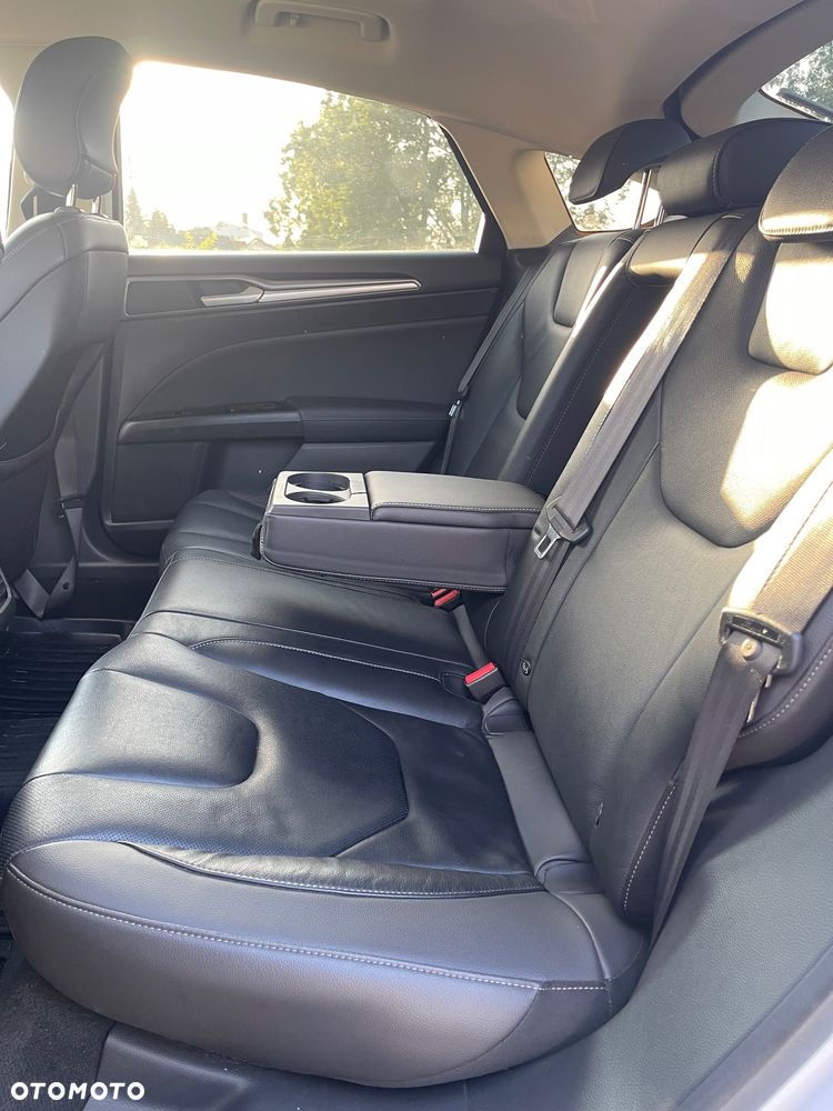 Ford Mondeo 2.0 TDCi Titanium - 15