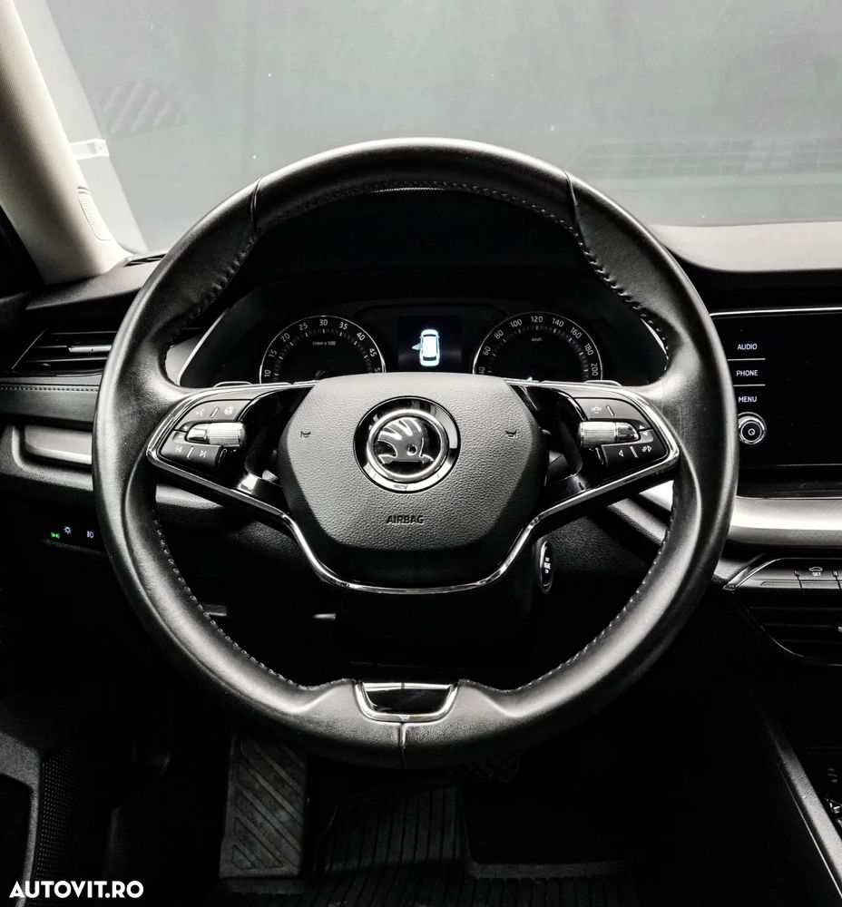 Skoda Octavia 2.0 TDI DSG Style - 17