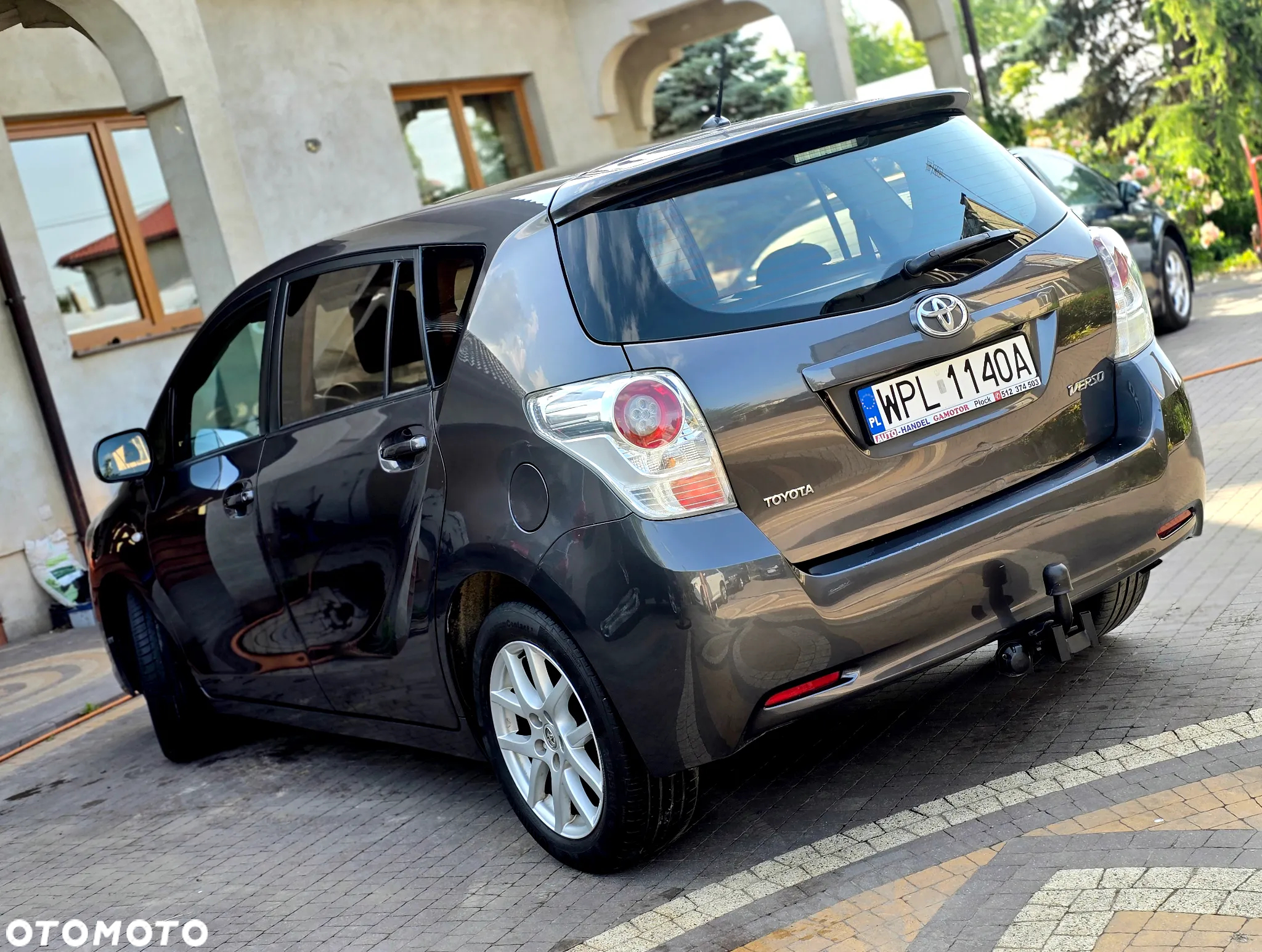 Toyota Verso - 4