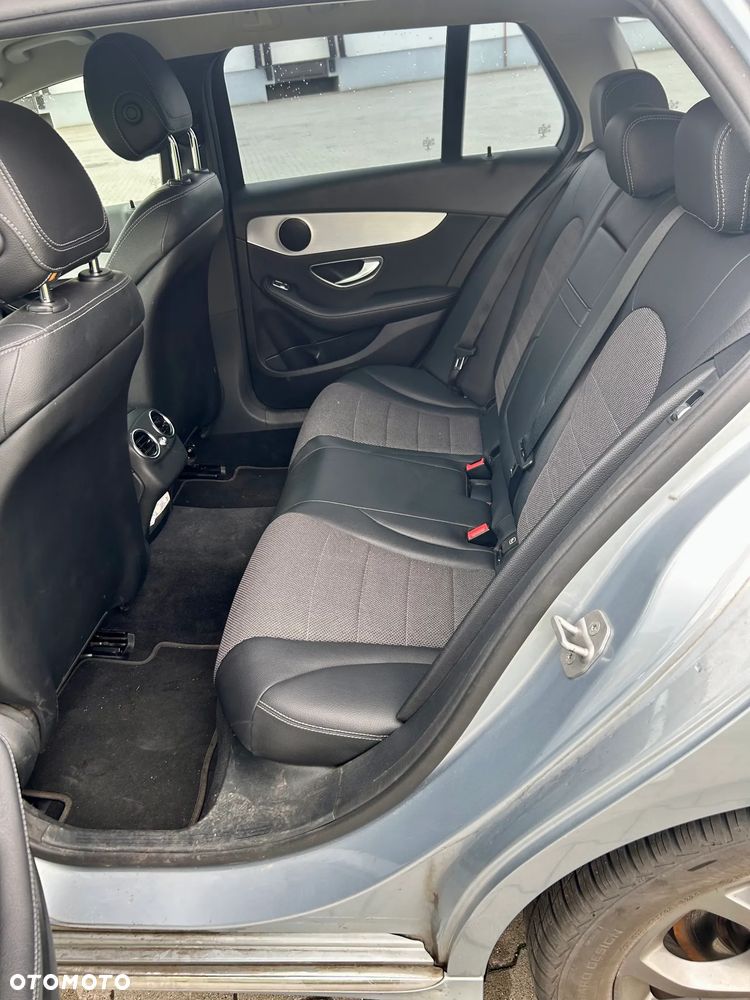 Mercedes-Benz Klasa C 200 (BlueTEC) d 7G-TRONIC - 27