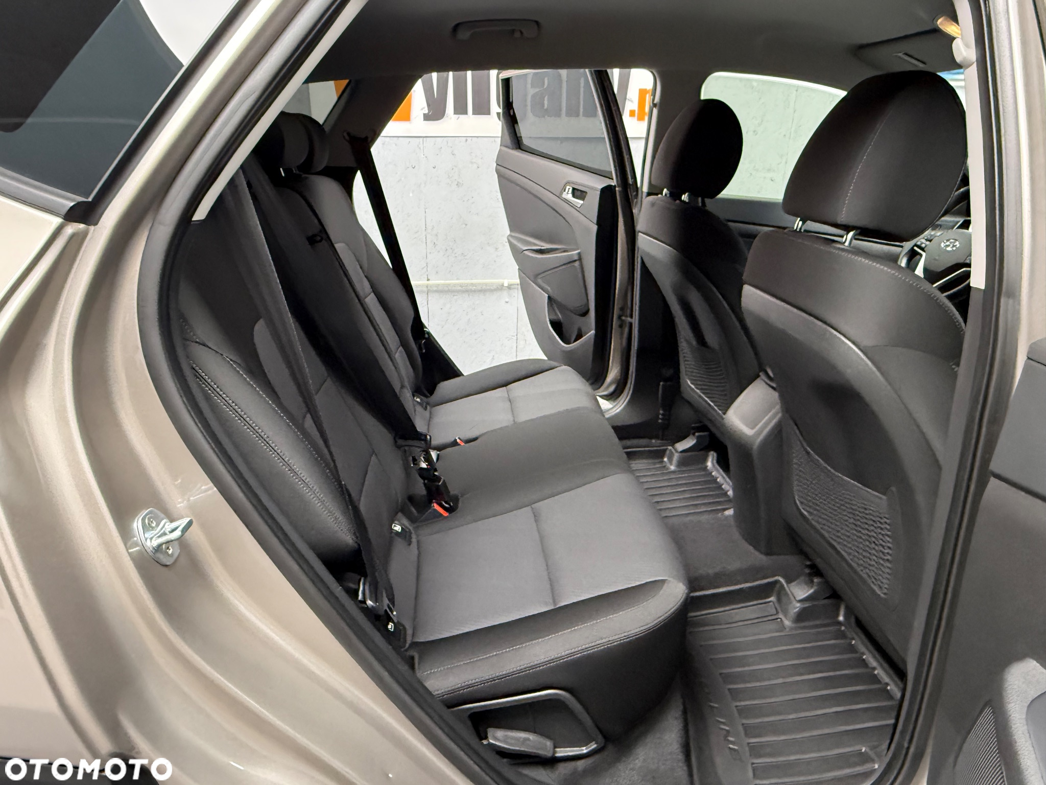 Hyundai Tucson - 8