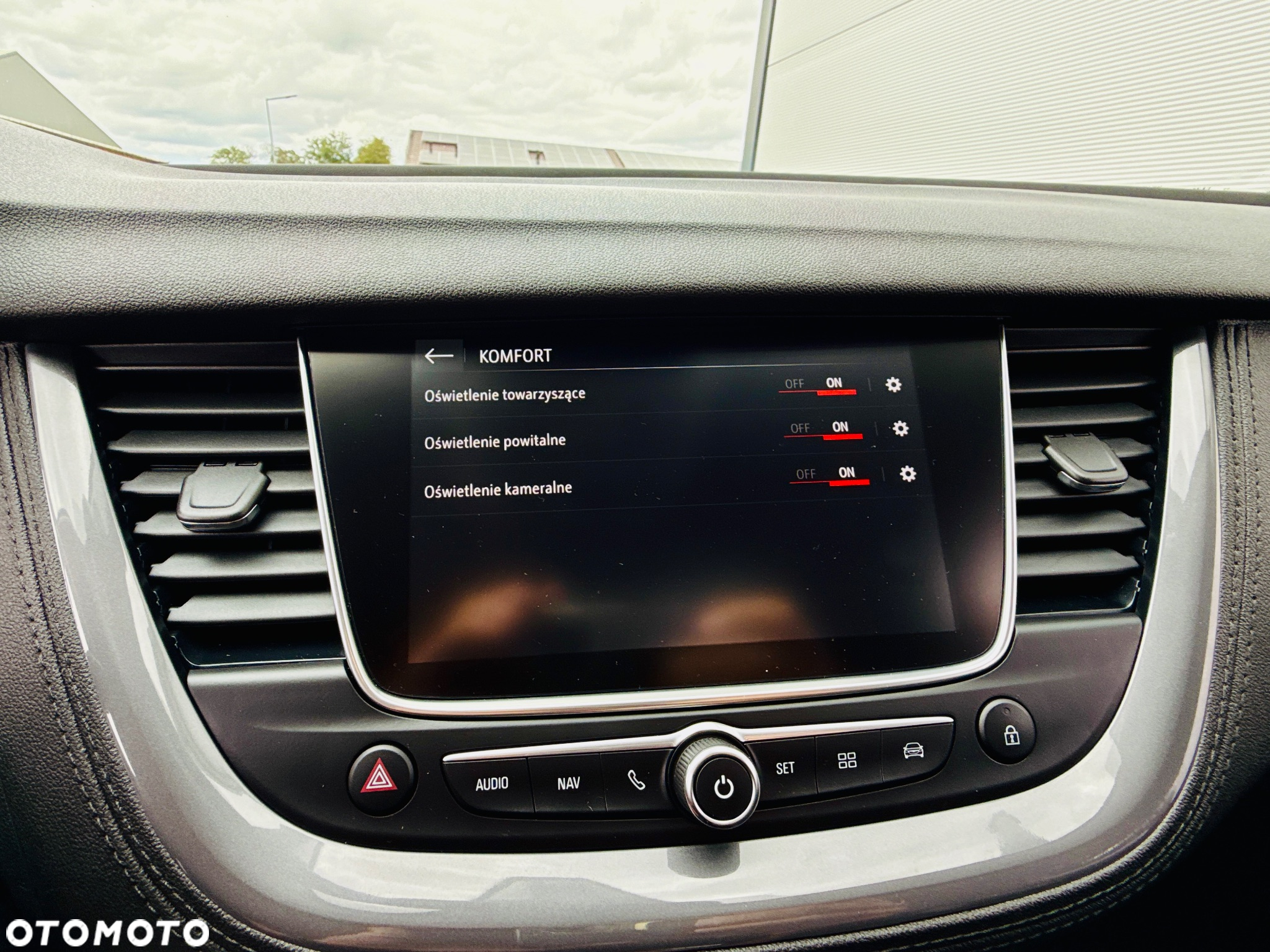 Opel Grandland X 1.2 Start/Stop Automatik Business INNOVATION - 17