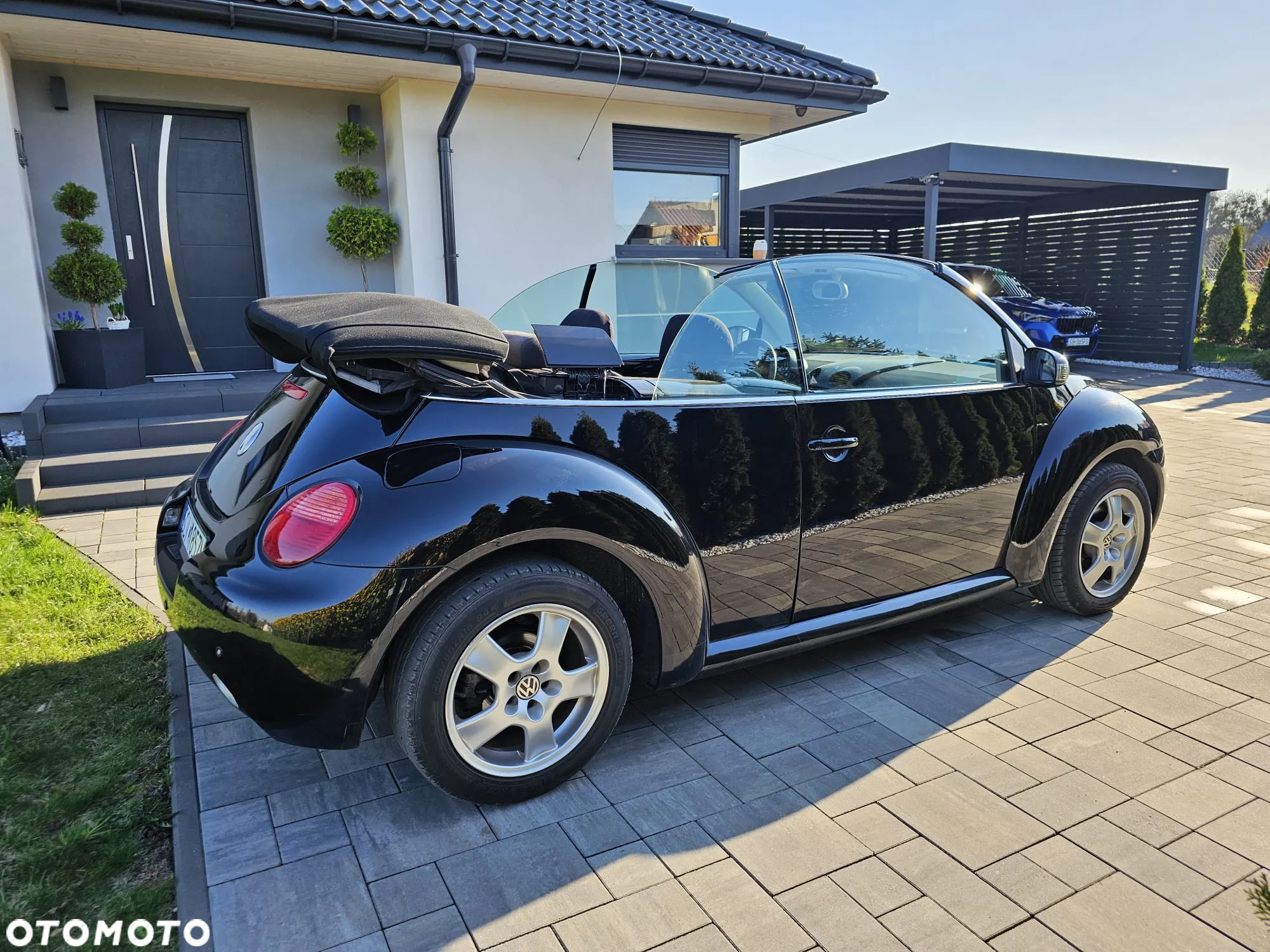 Volkswagen New Beetle Cabriolet 2.0 - 3