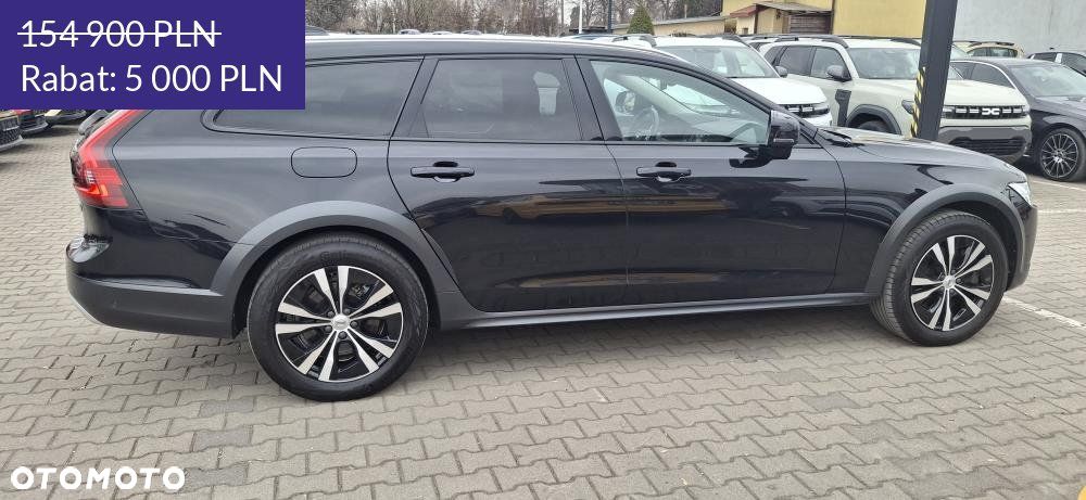 Volvo V90 Cross Country - 23