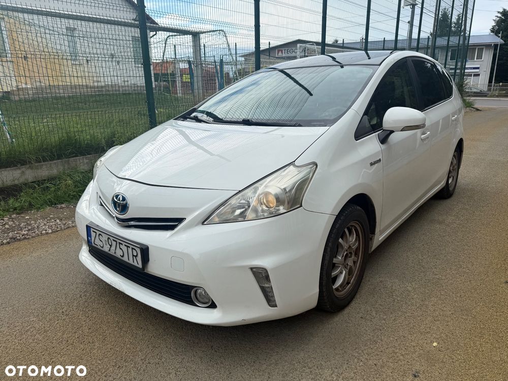 Toyota Prius+ (Hybrid) Comfort - 3