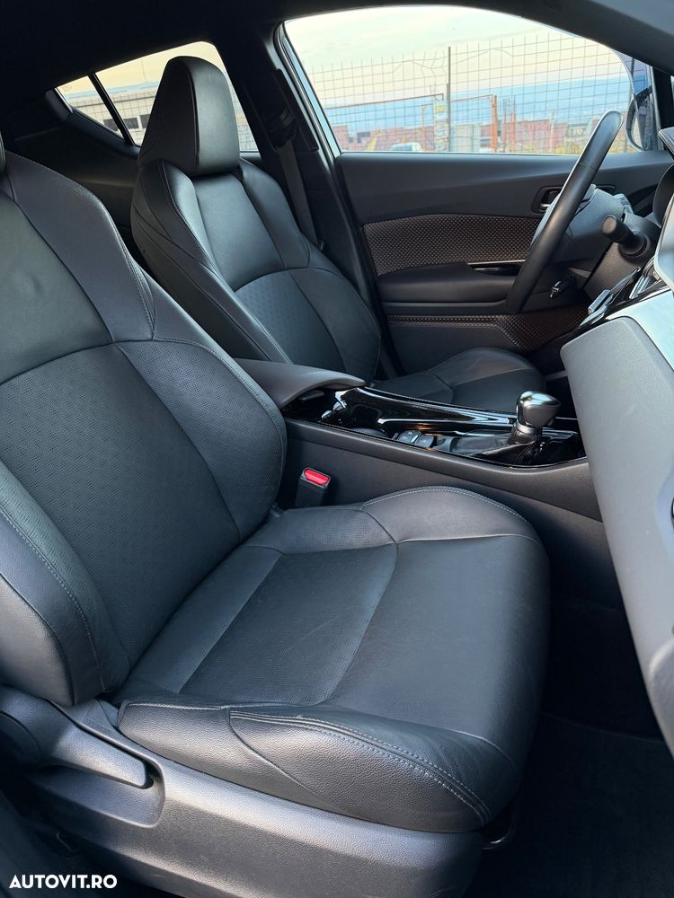 Toyota C-HR Hybrid Team Deutschland - 8