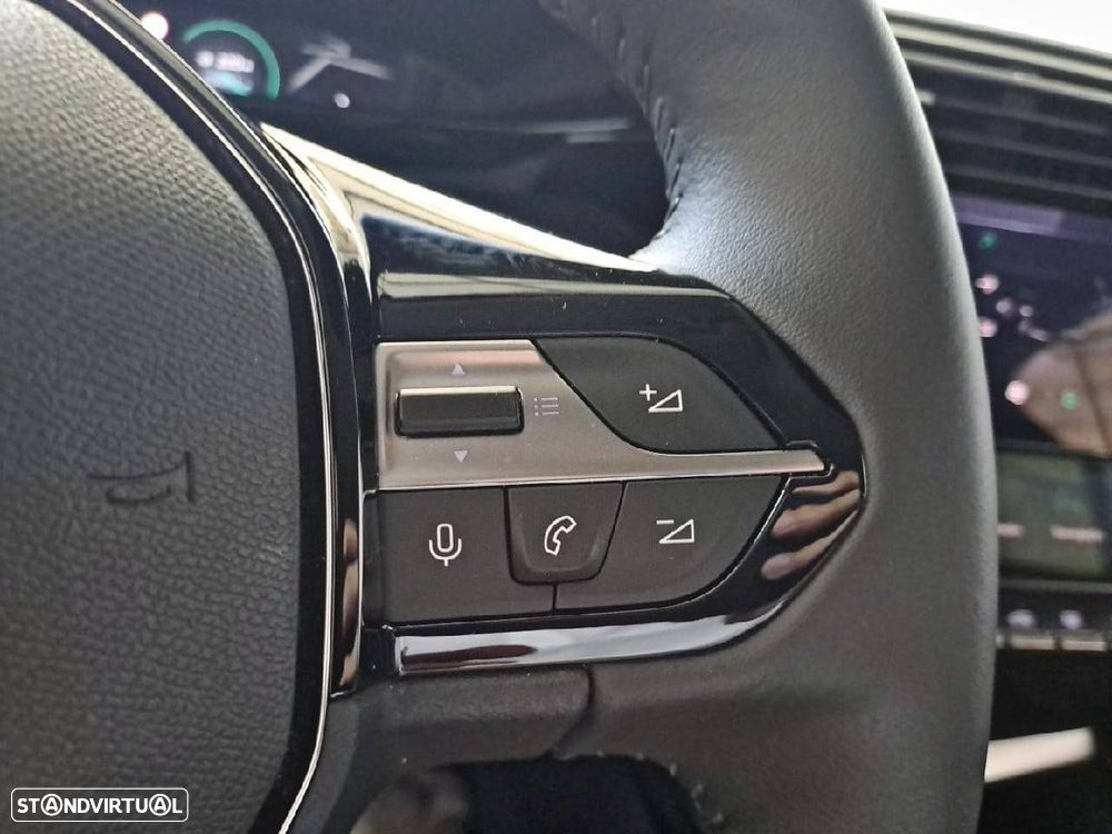 Peugeot 308 1.2 PureTech Allure Pack - 17