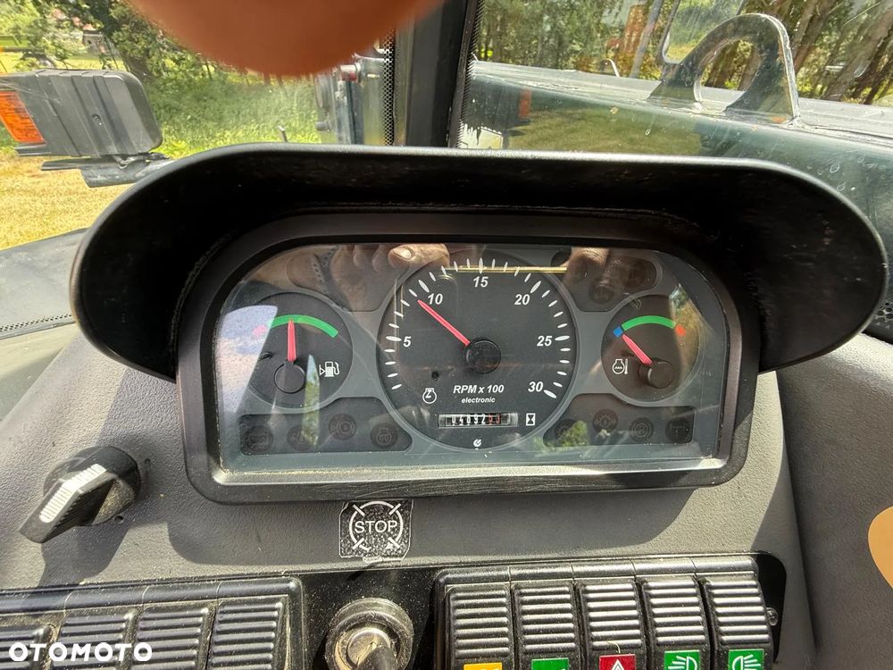 New Holland LM5060 PowerShift 7.1m 4T Manitou 634 LM5080 :629 : - 13