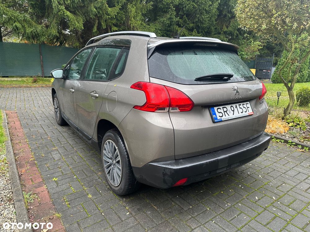 Peugeot 2008 1.2 VTi/Pure Tech Active - 4