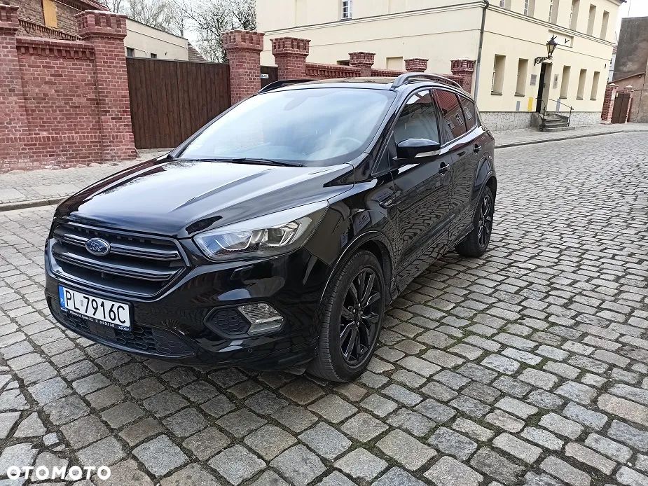Ford Kuga 1.5 EcoBoost 2x4 ST-Line - 2