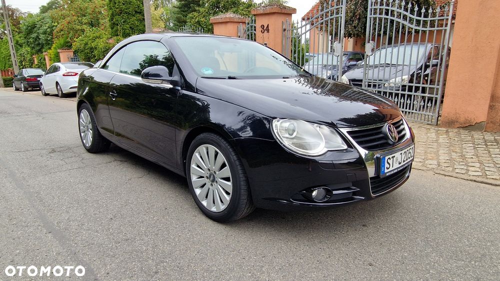 Volkswagen Eos - 1