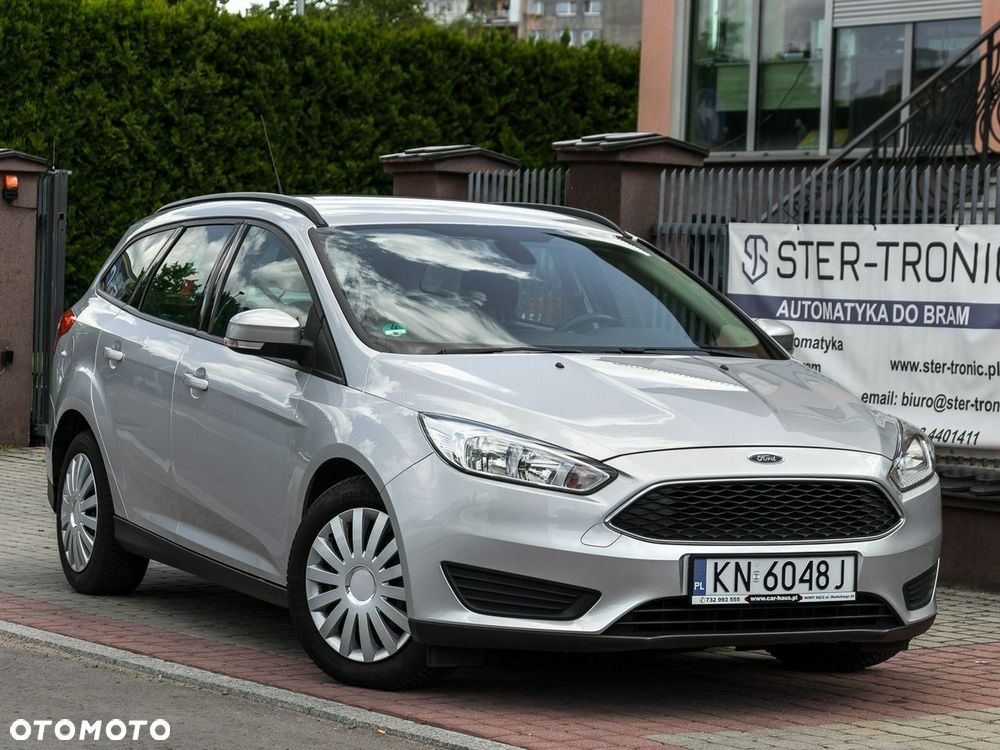Ford Focus - 1