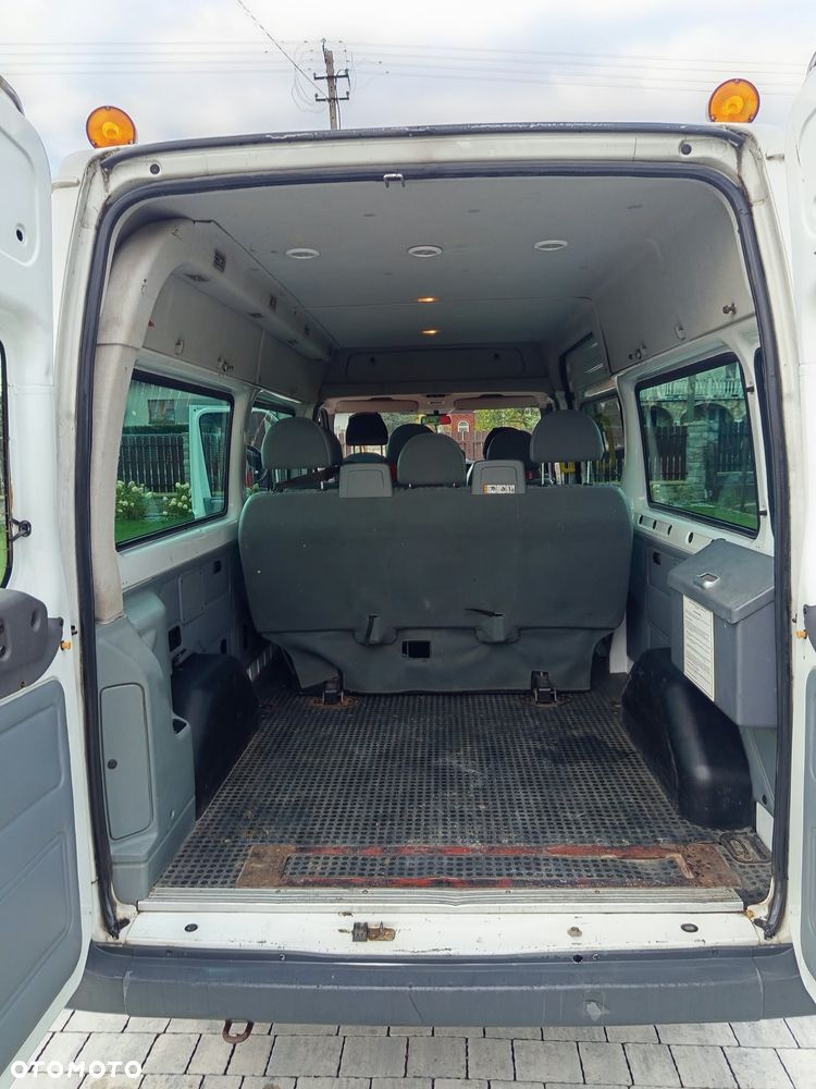 Ford Transit - 8