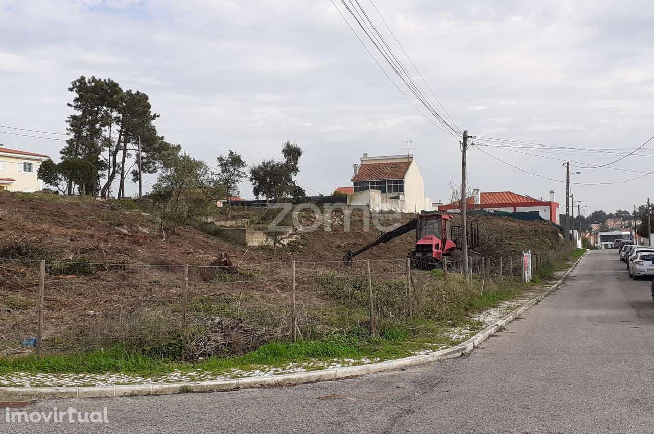 Terreno Urbano na Charneca da Caparica - Grande imagem: 3/21
