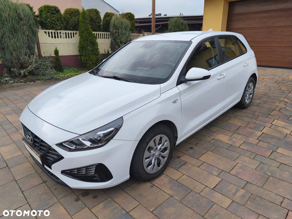 Hyundai i30 1.5 DPI Classic +