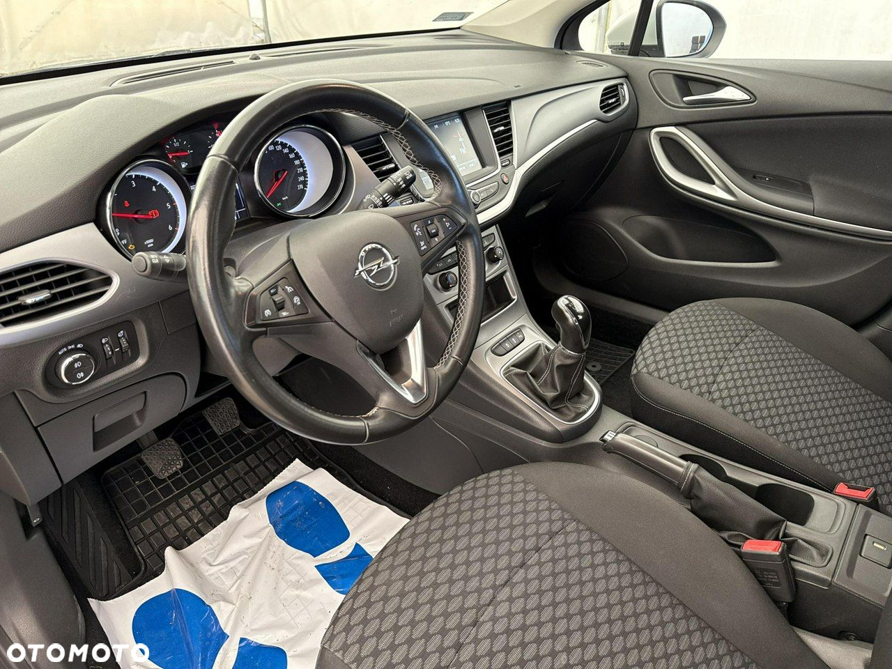 Opel Astra - 13