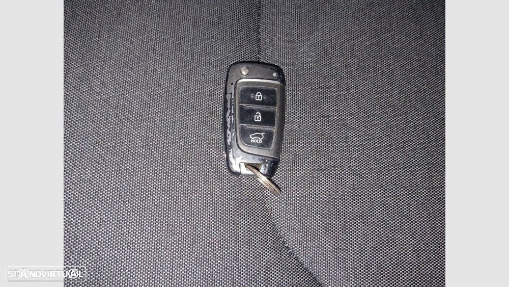 Hyundai i30 1.0 T-GDI Style Plus — fotografia 21