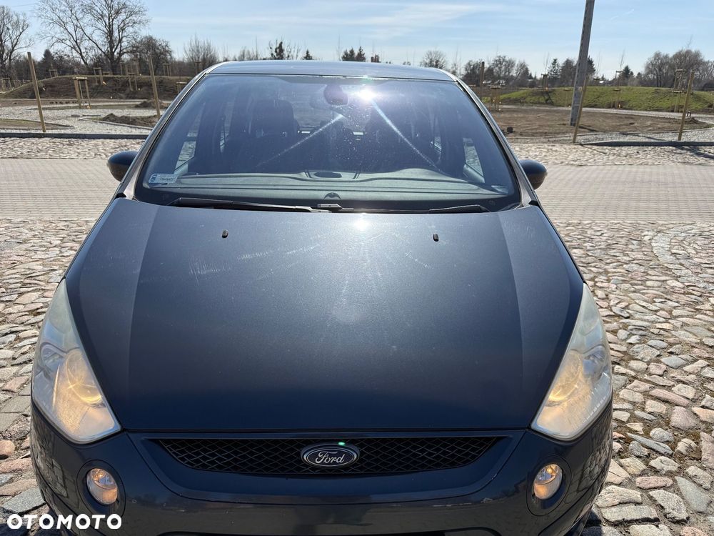 Ford S-Max 2.0 Titanium - 13
