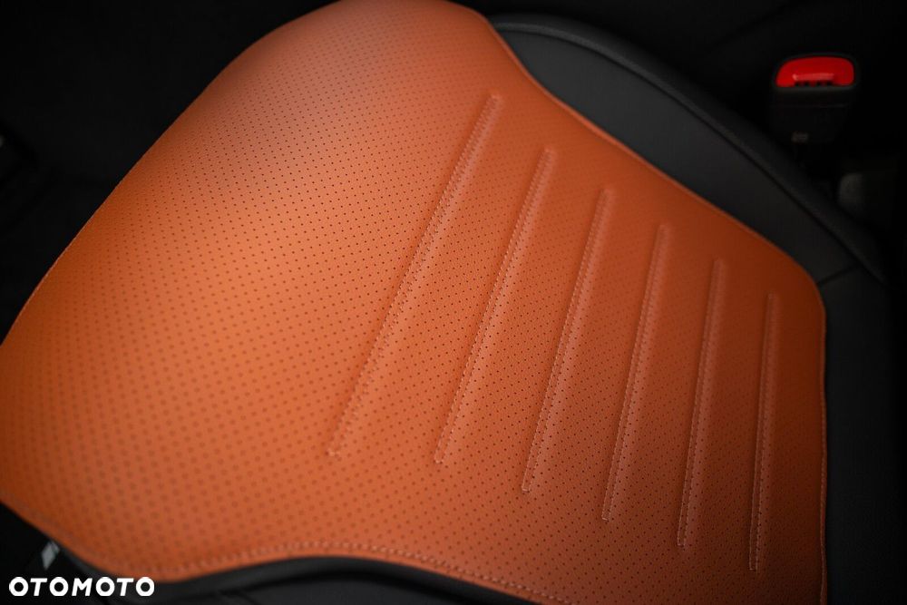 Mercedes-Benz GLC - 23