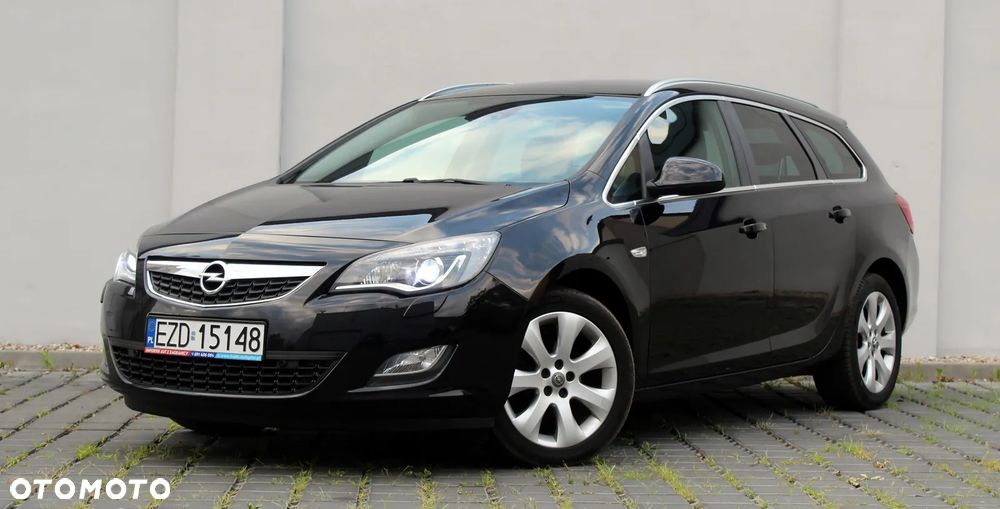 Opel Astra 1.4 Turbo Exklusiv - 1