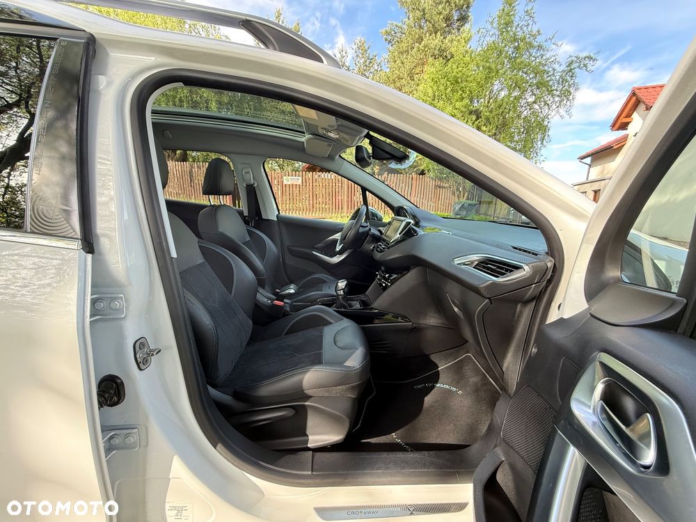 Peugeot 2008 PureTech 110 Stop&Start Crossway - 27