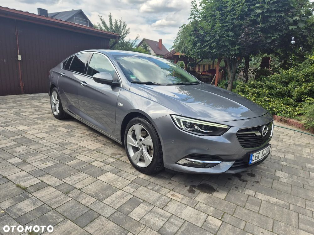 Opel Insignia - 13