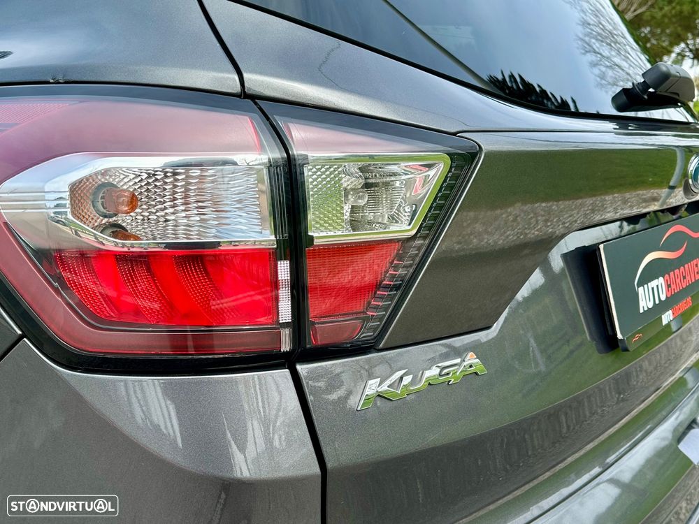 Ford Kuga 1.5 TDCi ST-Line Limited Edition - 19