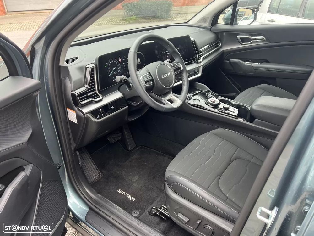 Kia Sportage 1.6 T-GDi PHEV Tech - 9