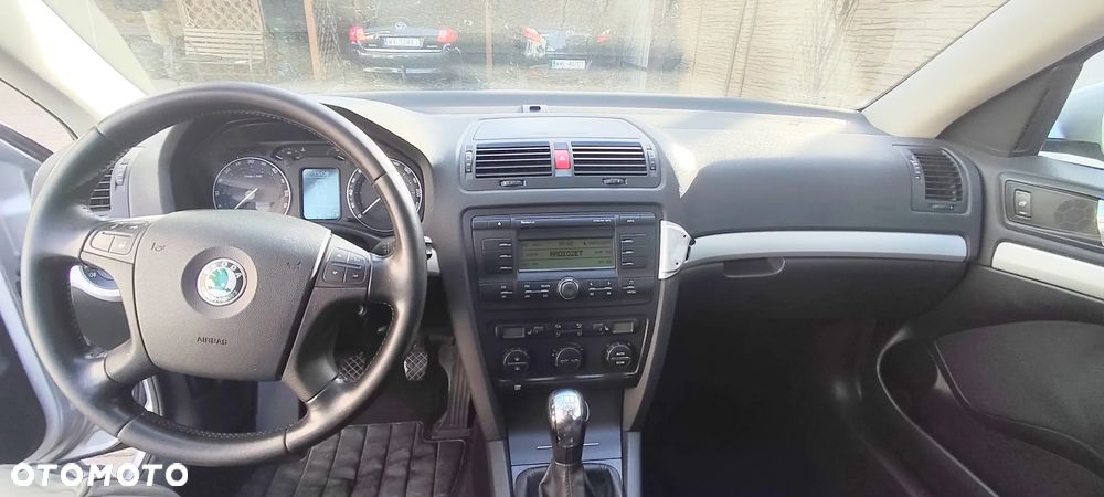 Skoda Octavia 1.9 TDI DPF Elegance - 12