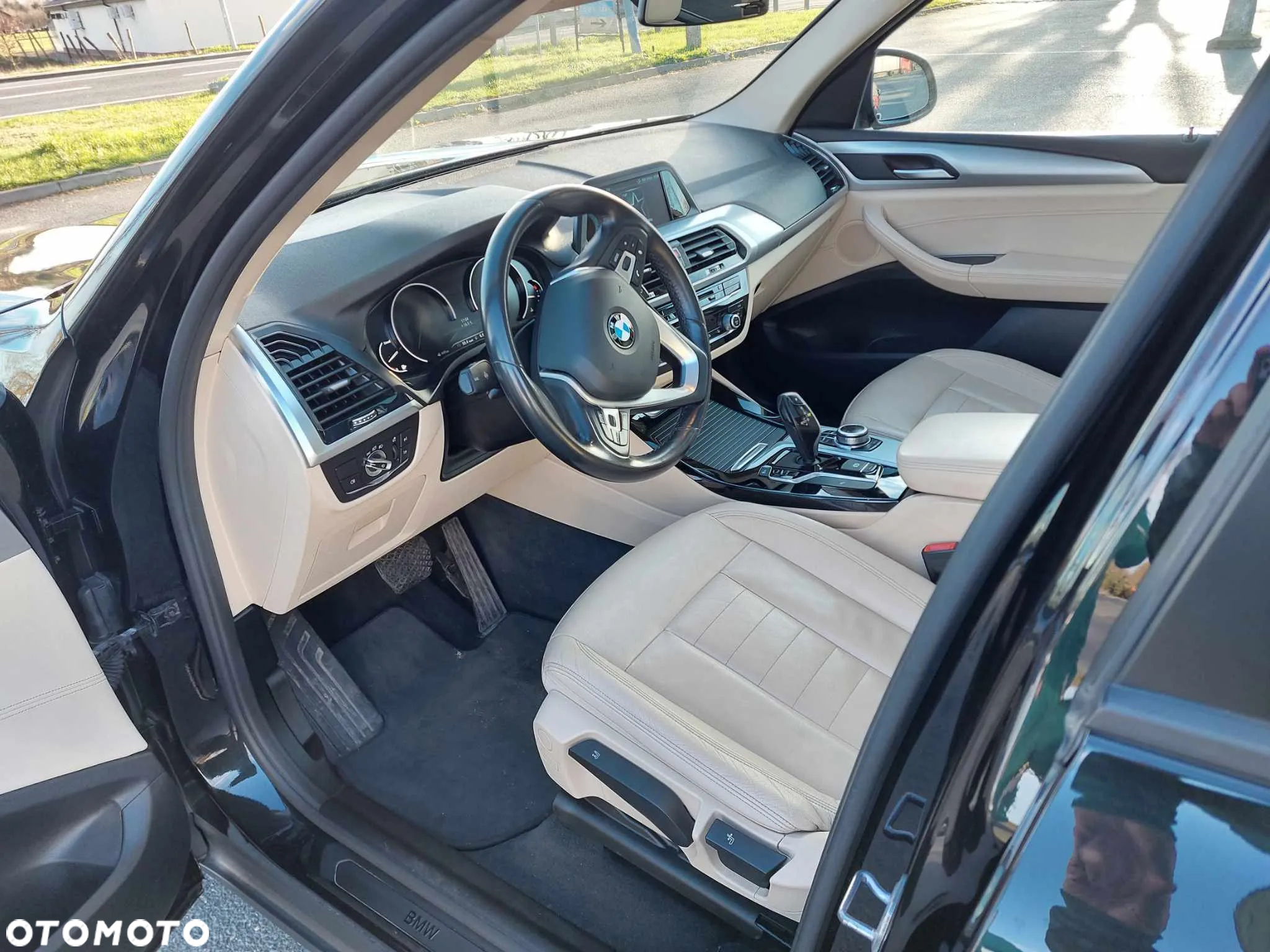 BMW X3 sDrive18d - 17