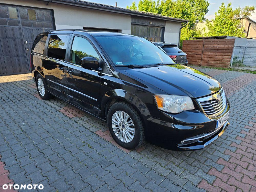 Lancia Voyager 2.8CRD Gold - 1