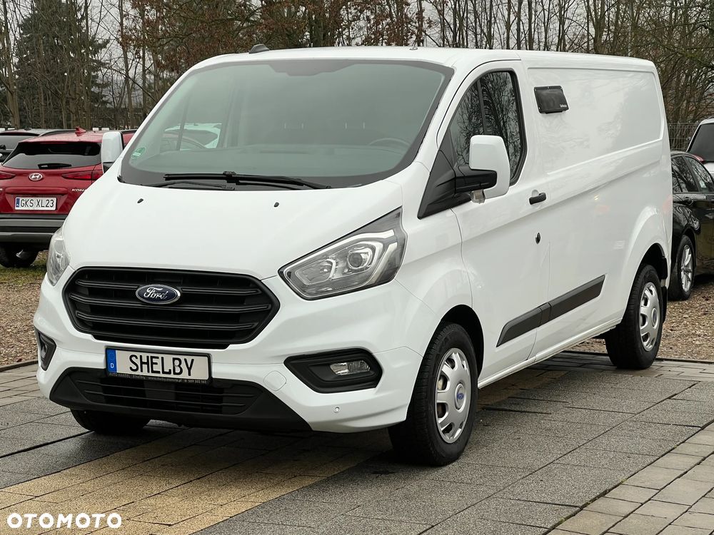 Ford TRANSIT CUSTOM - 2