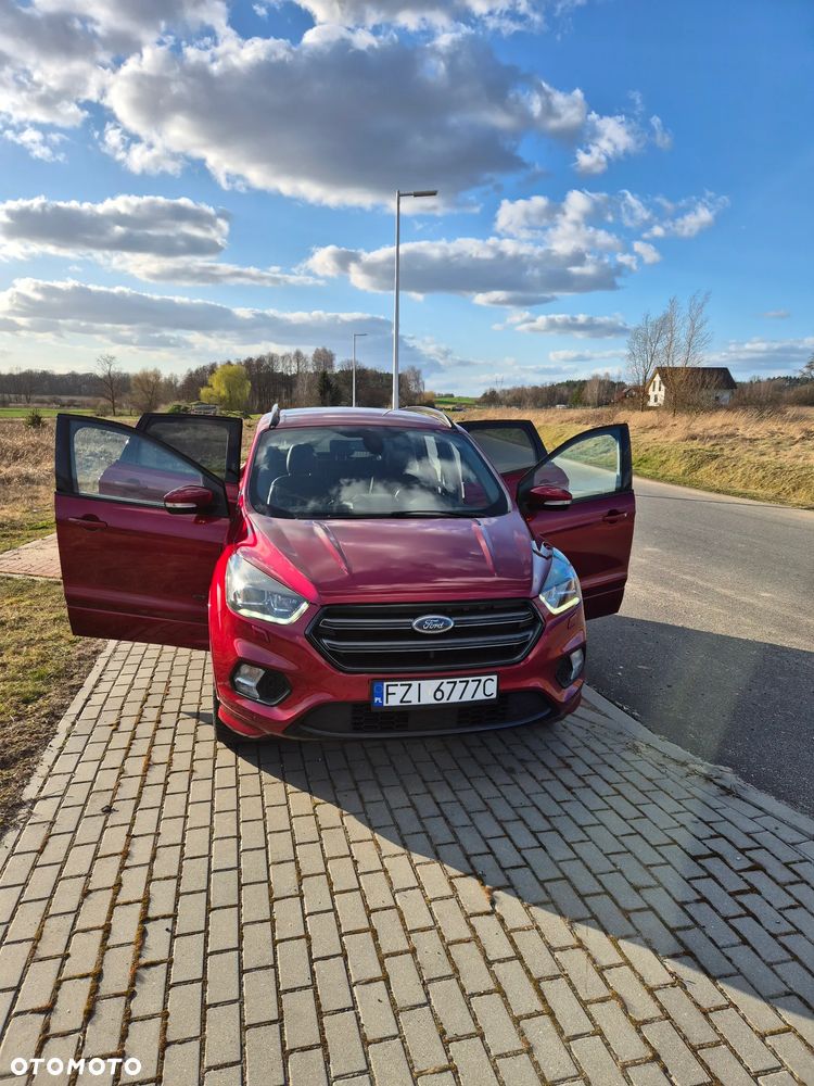 Ford Kuga 2.0 TDCi 4x4 ST-Line - 4