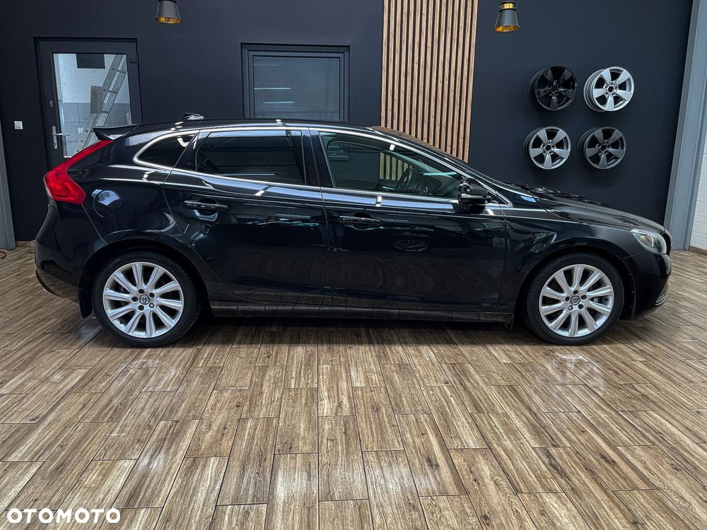 Volvo V40 D3 Geartronic Summum - 6