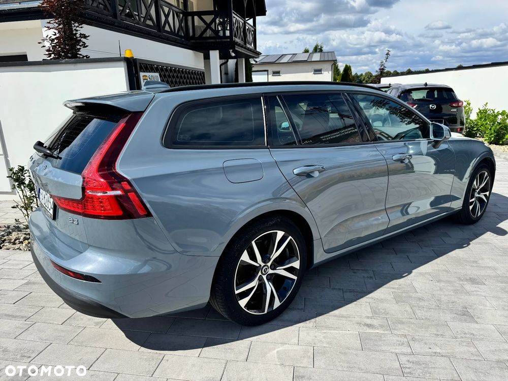 Volvo V60 B3 B DKG Essential - 19