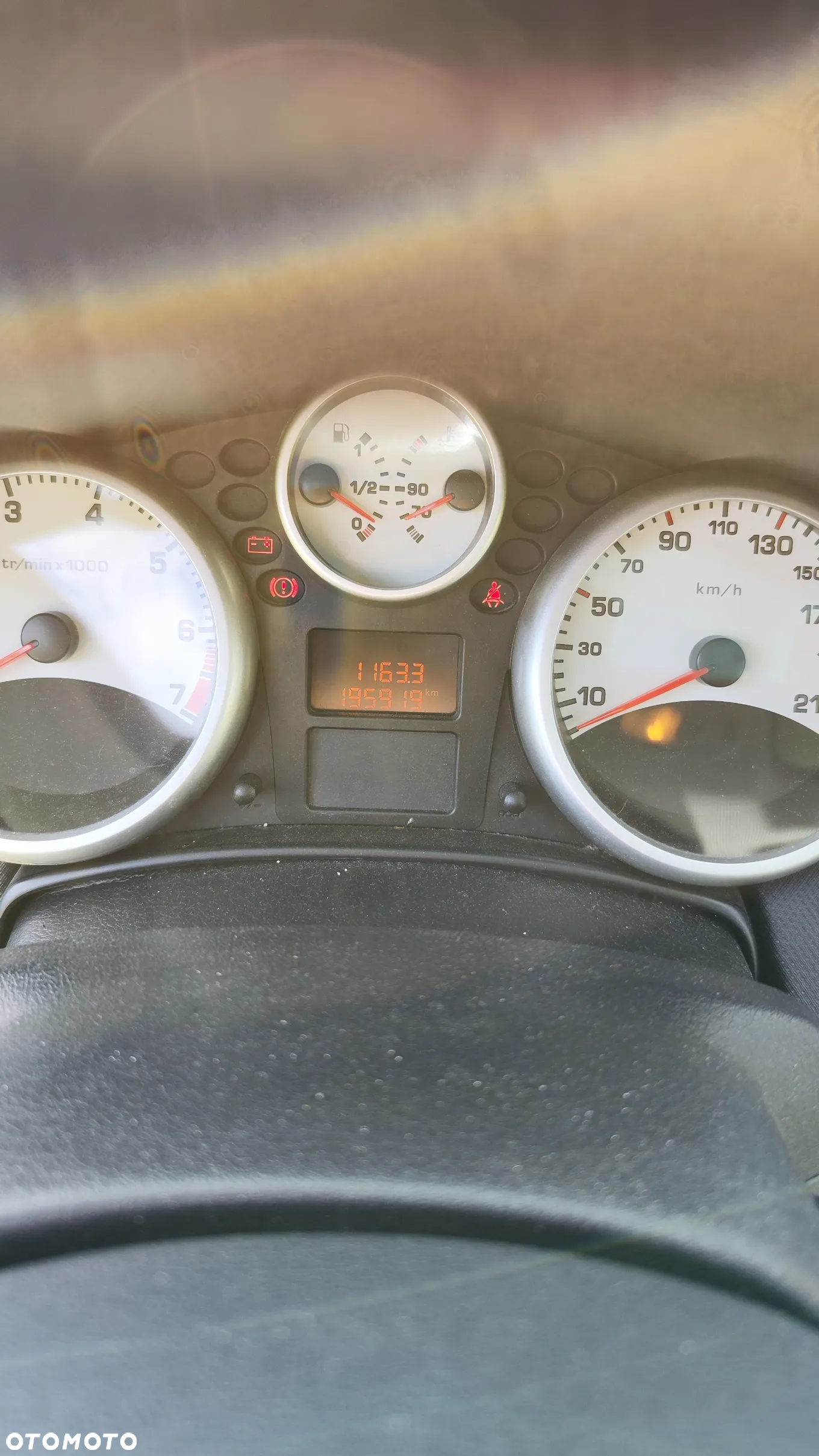 Peugeot 207 1.4 16V Trendy - 4