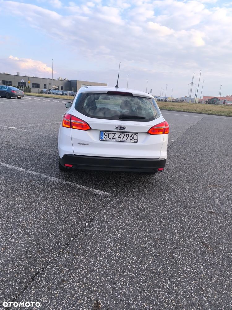 Ford Focus 1.5 EcoBlue Trend - 13