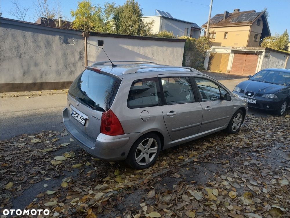 Peugeot 307 - 3