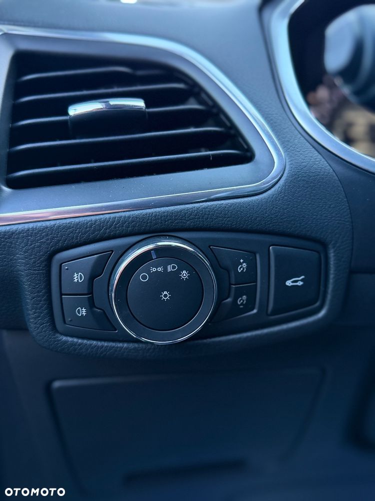 Ford S-Max 2.0 EcoBlue Titanium - 29