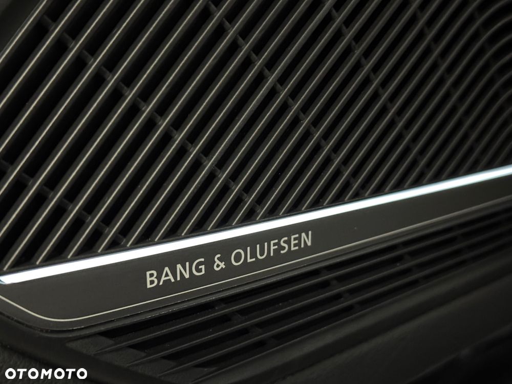 Audi A4 Avant 40 TDI quattro S tronic S line - 23