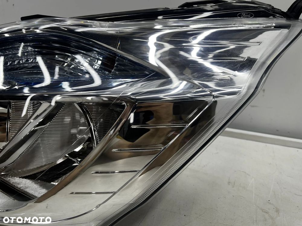 Lampa reflektor Ford Transit Custom MK1 13-17r. EU lewa przednia soczewka z doświetlaniem zakrętów E - 8