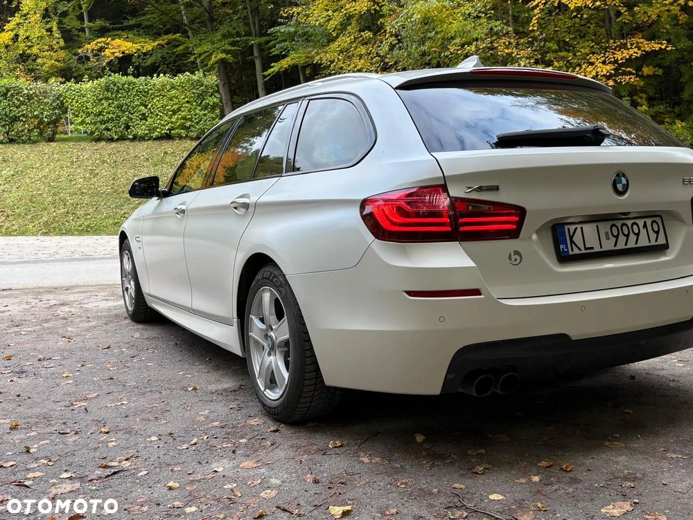 BMW Seria 5 525d xDrive Sport-Aut Luxury Line - 8