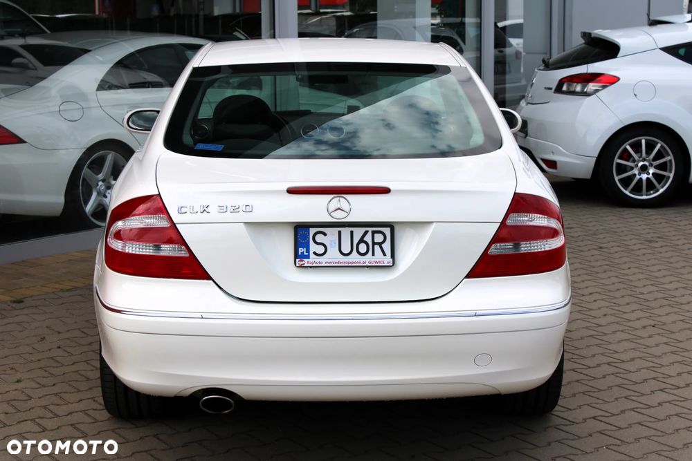 Mercedes-Benz CLK 320 Elegance - 7