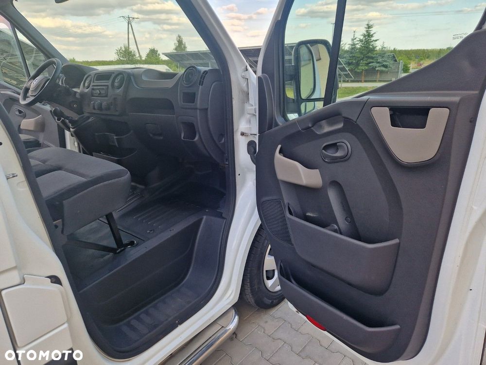 Renault Master - 15